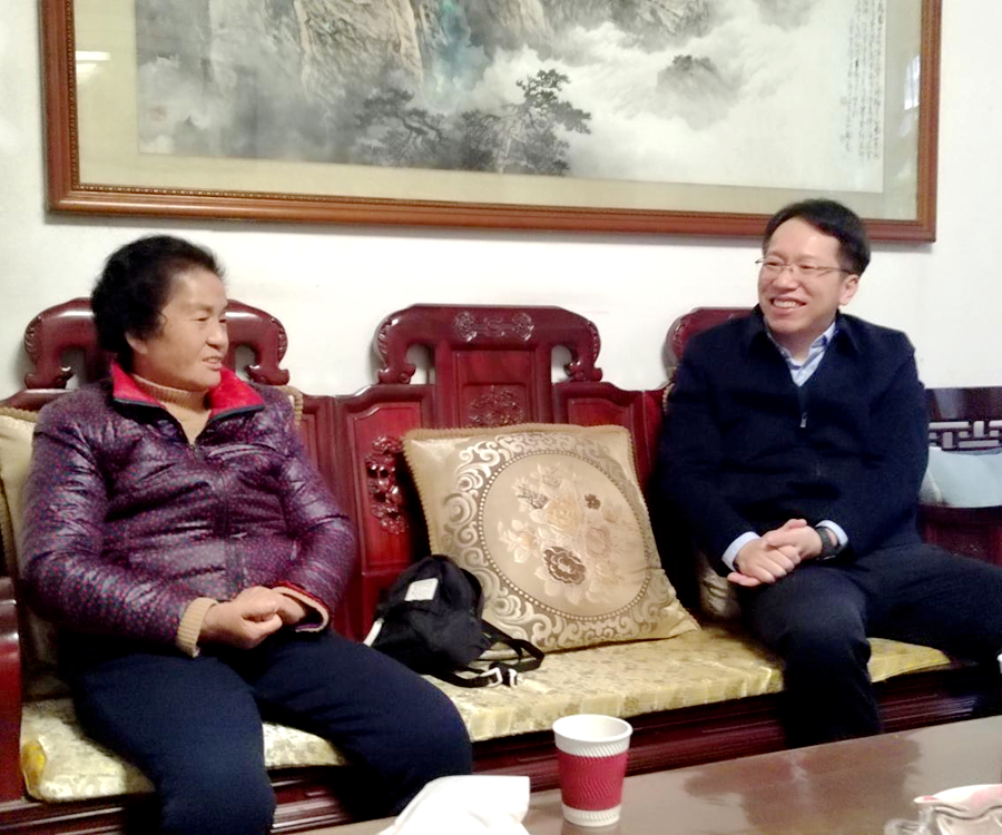 市住房城乡建设局开展春节前走访慰问退休老干部活动